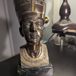 Vintage Nefertiti Bust